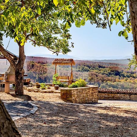 Complex Arbanashki Style-Panoramic View With Summer And Winter Terrace, Jacuzzi, Sauna, Children'S And Adult Area With Cinema Summer Арбанаси Экстерьер фото