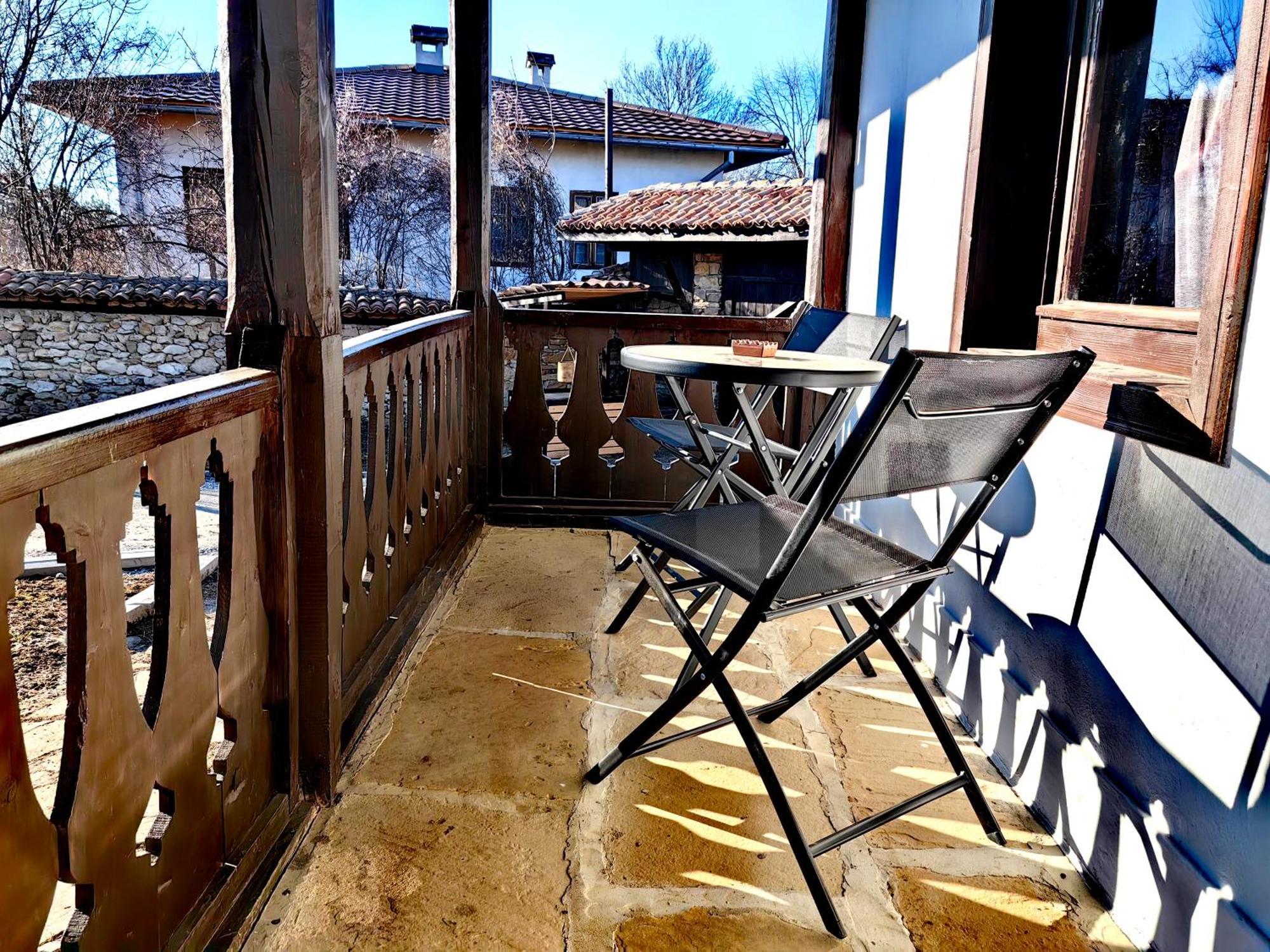 Complex Arbanashki Style-Panoramic View With Summer And Winter Terrace, Jacuzzi, Sauna, Children'S And Adult Area With Cinema Summer Арбанаси Экстерьер фото