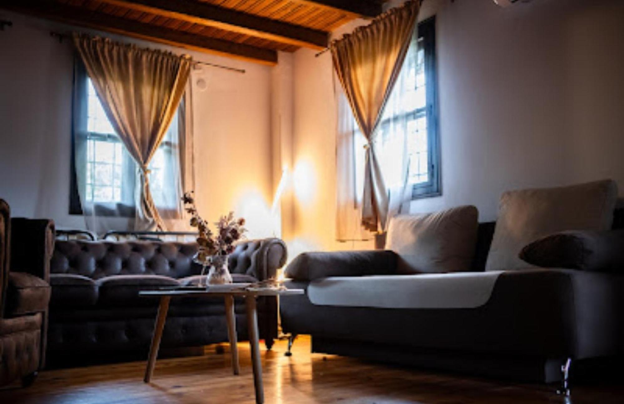 Complex Arbanashki Style-Panoramic View With Summer And Winter Terrace, Jacuzzi, Sauna, Children'S And Adult Area With Cinema Summer Арбанаси Экстерьер фото